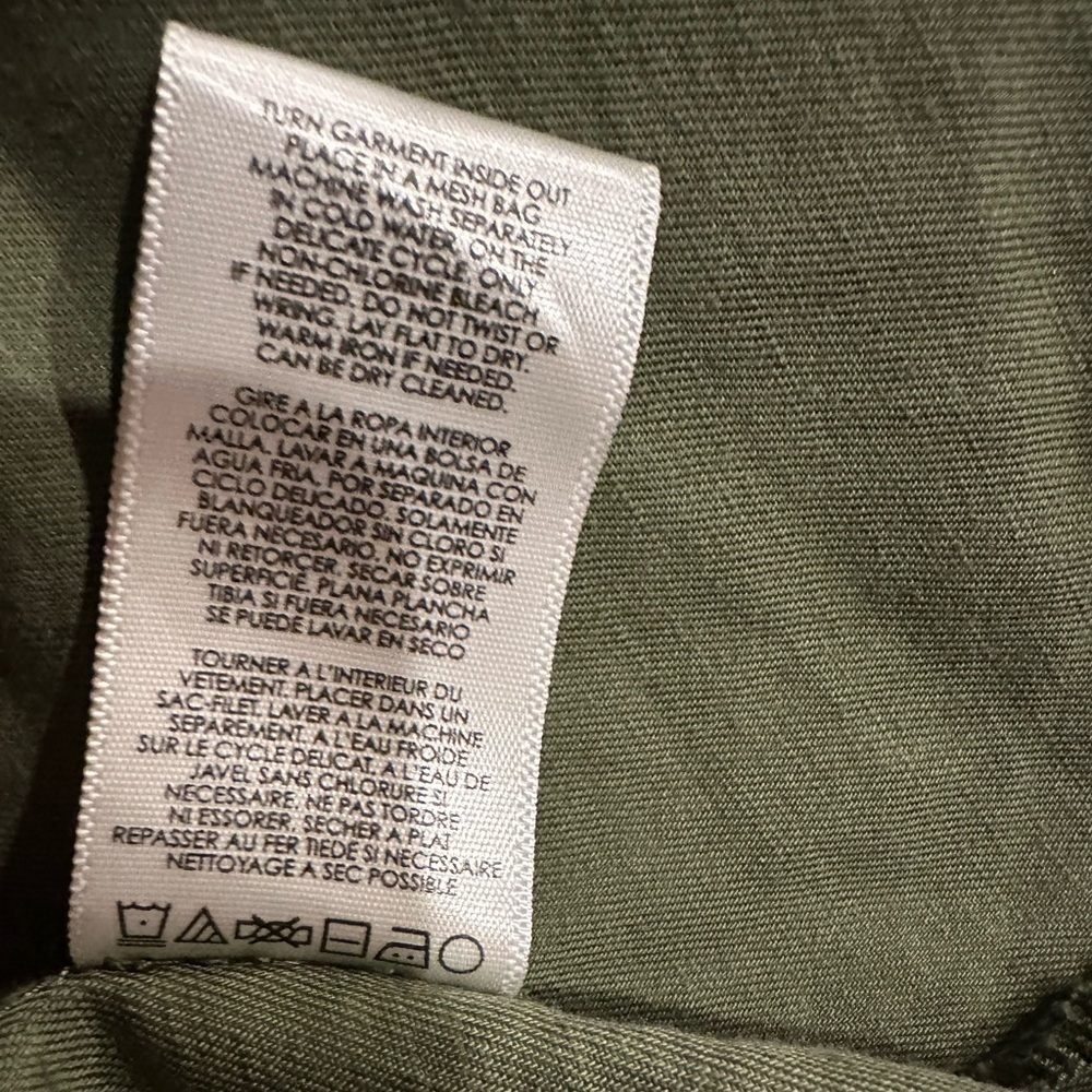 CAbi utility jacket moss/army green linen blend sequin bird/star patches Size M - Picture 12 of 12